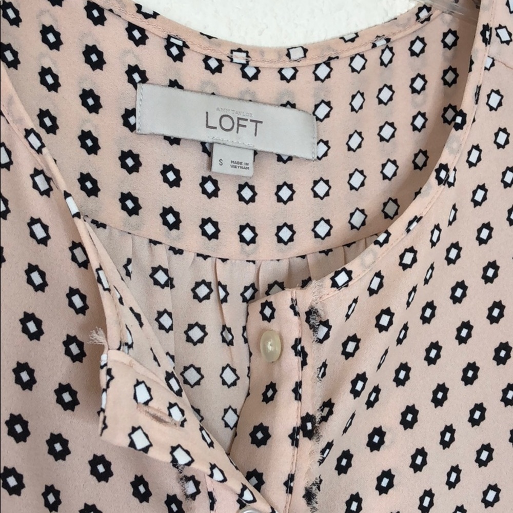 Loft Sleeveless Shell - Picture 4 of 5
